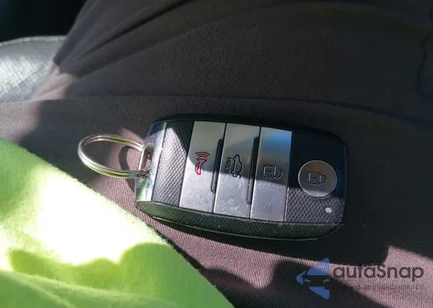 2015 Kia Optima Sx Turbo z USA, uszkodzony, nr VIN 5XXGR4A63FG502989